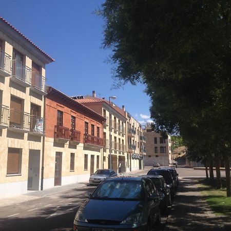 Apartamento Turistico Puente Romano P4 Bajo C Salamanca Exterior foto